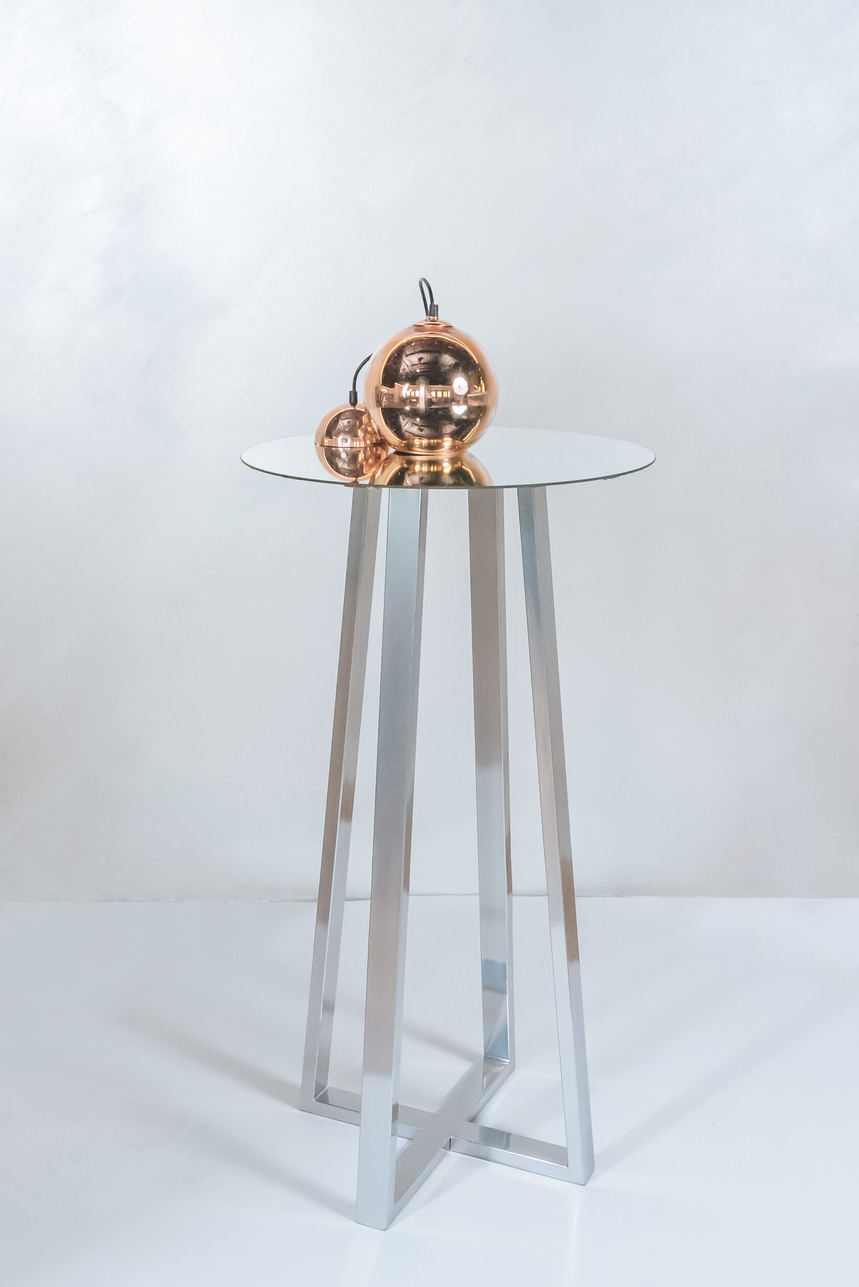 Стол фуршетный-коктейльный